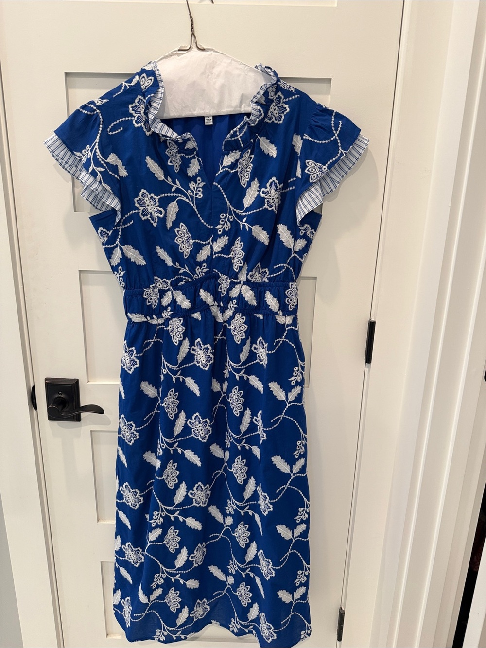 Women’s Blue Floral Ruffle Sleeve Dress